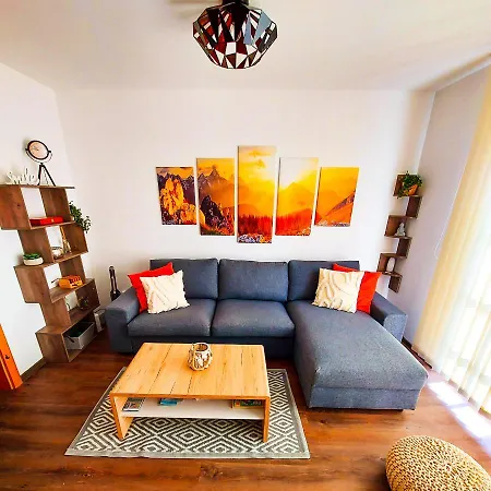 Modern Mountain 2 - Directly By Skiing Area Apartmán