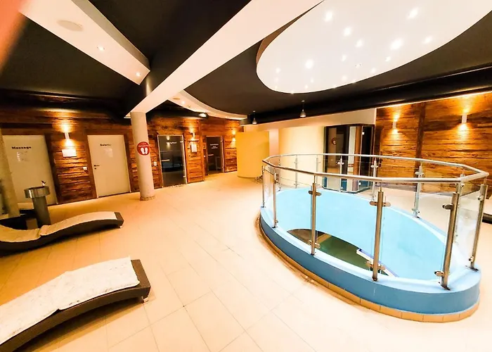 Modern Mountain 2 - Directly By Skiing Area 아파트 라우리스